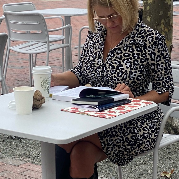 Meet your Posher, Shada - Picture 2 of 4